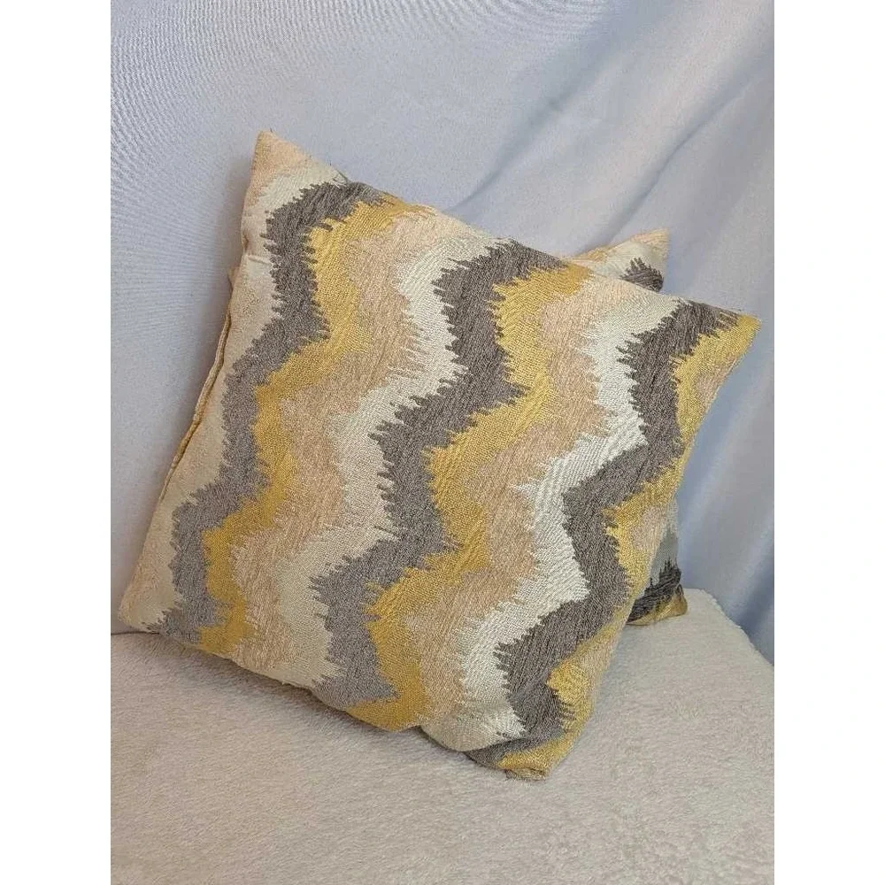 2‎ Chevron Zigzag Accent Throw Pillow Covers Lumbar Boho Home Decor Gold Gray